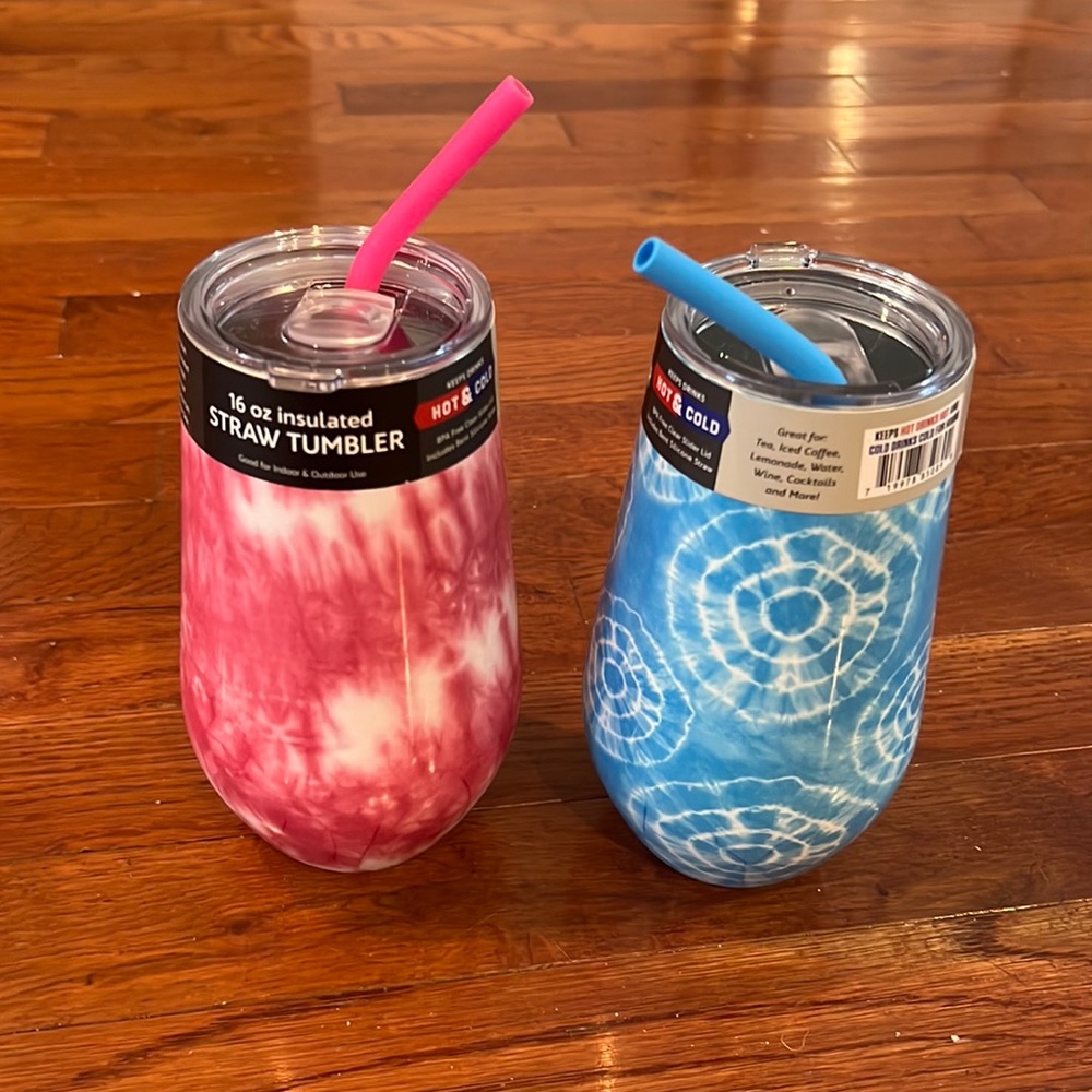 2 16 ounce installated straw tumblers. Keeps things hot and cold. Brand-new
